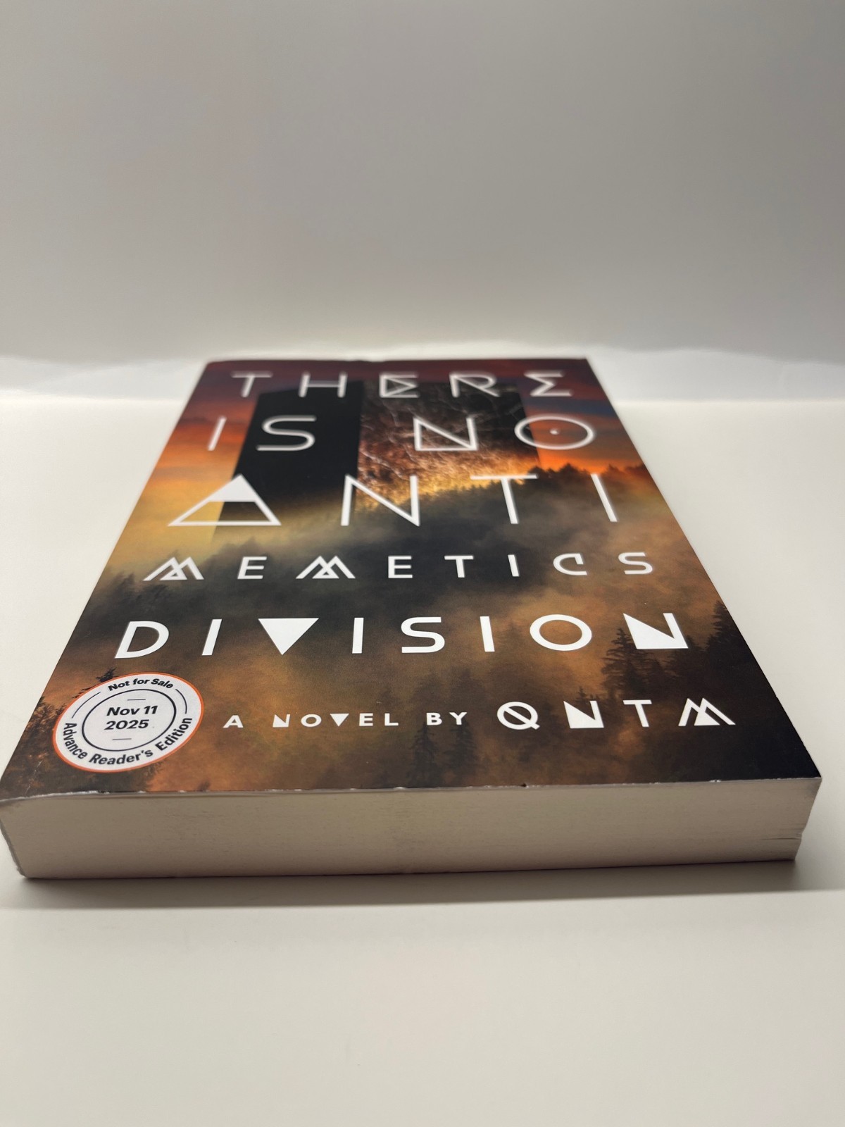 There is No Anti-Memetics Division ARC by QNTM