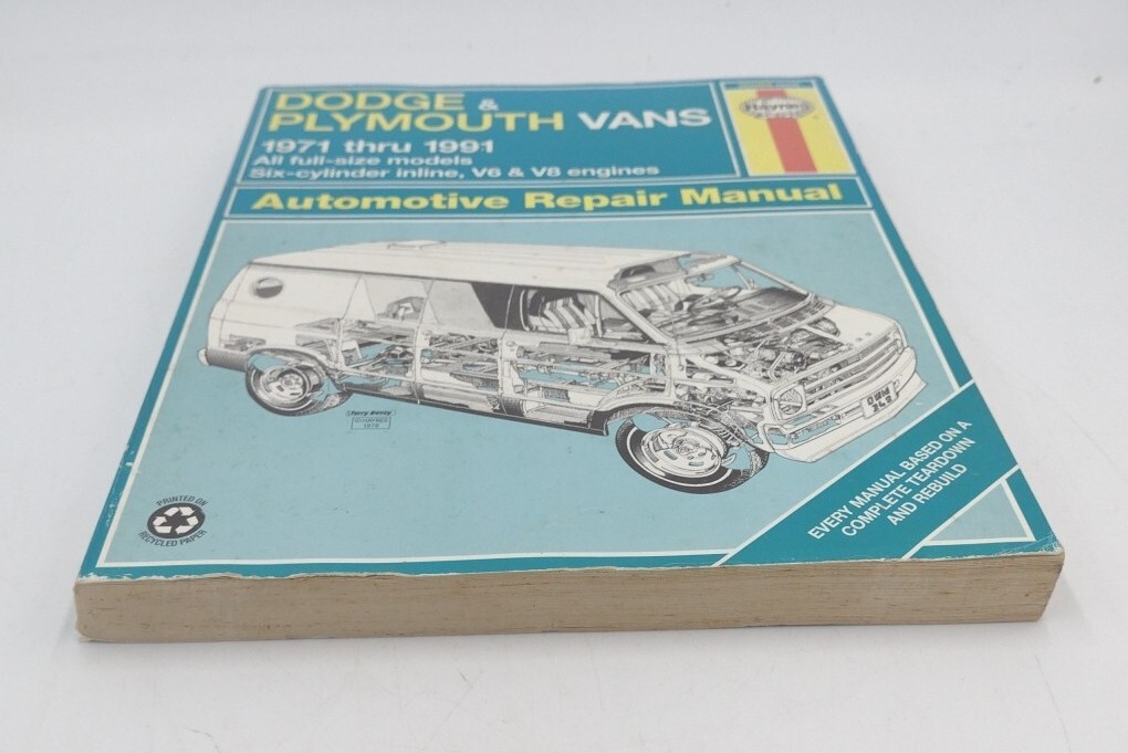 Dodge & Plymouth Vans 1971-1983 301 Pages Hayes 30065 Copyright 1987