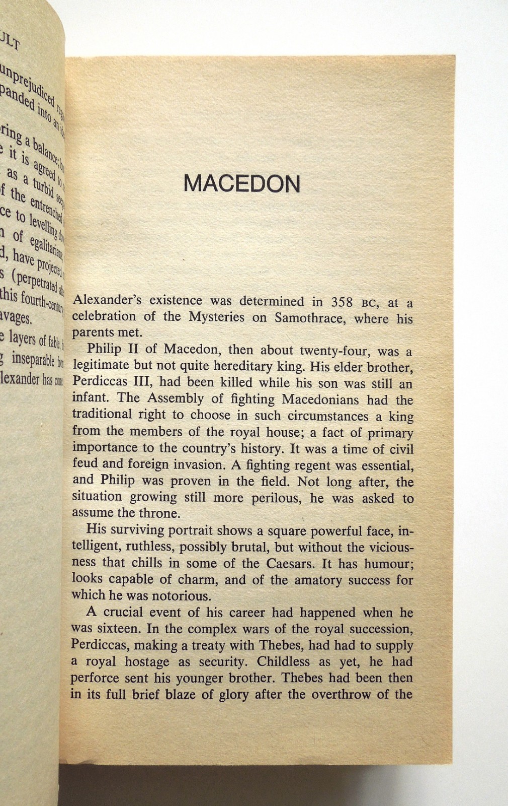 The Nature of Alexander – Mary Renault, 1976 sc, Pantheon Books