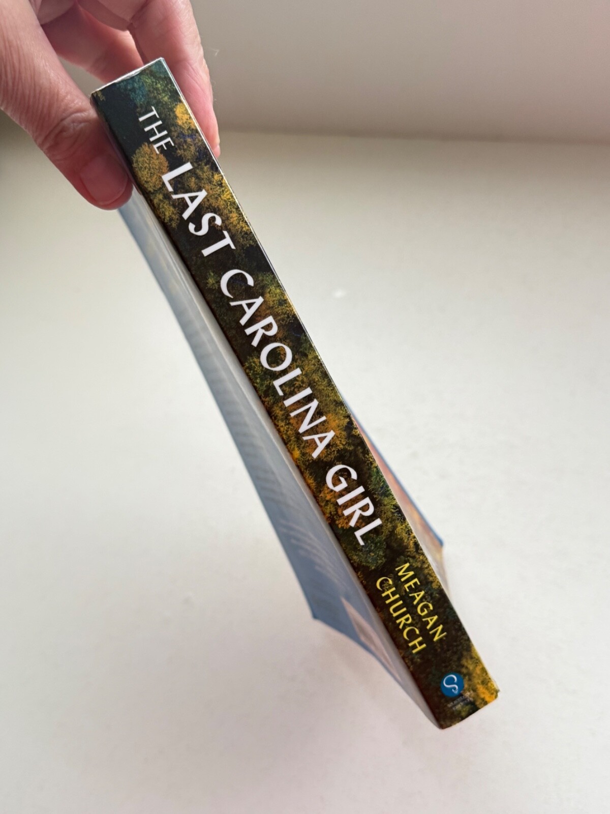 The Last Carolina Girl: A Novel – Paperback, by Church Meagan – Very Good