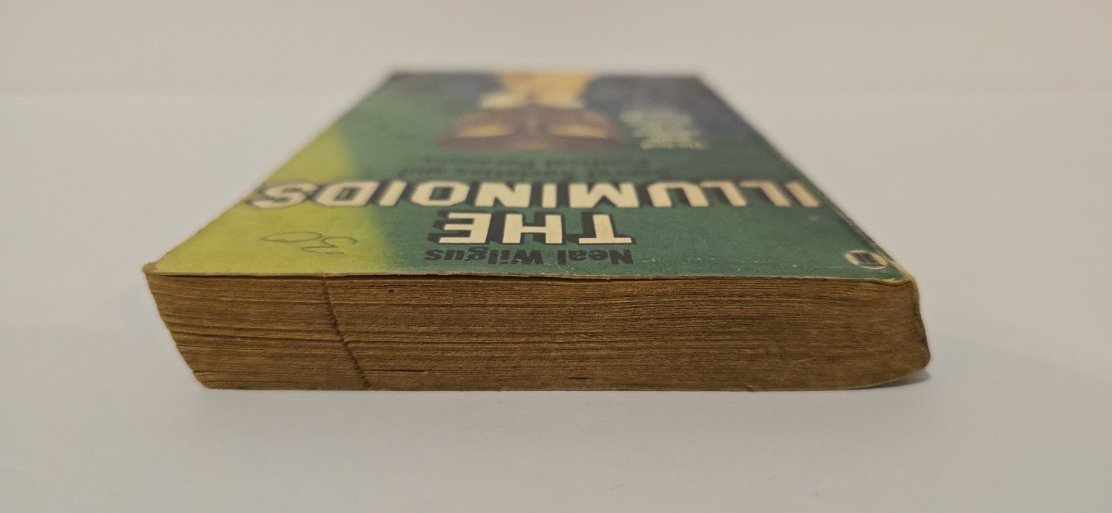 THE ILLUMINOIDS – NEAL WILGUS (PAPERBACK 1980 – 190 PAGES)