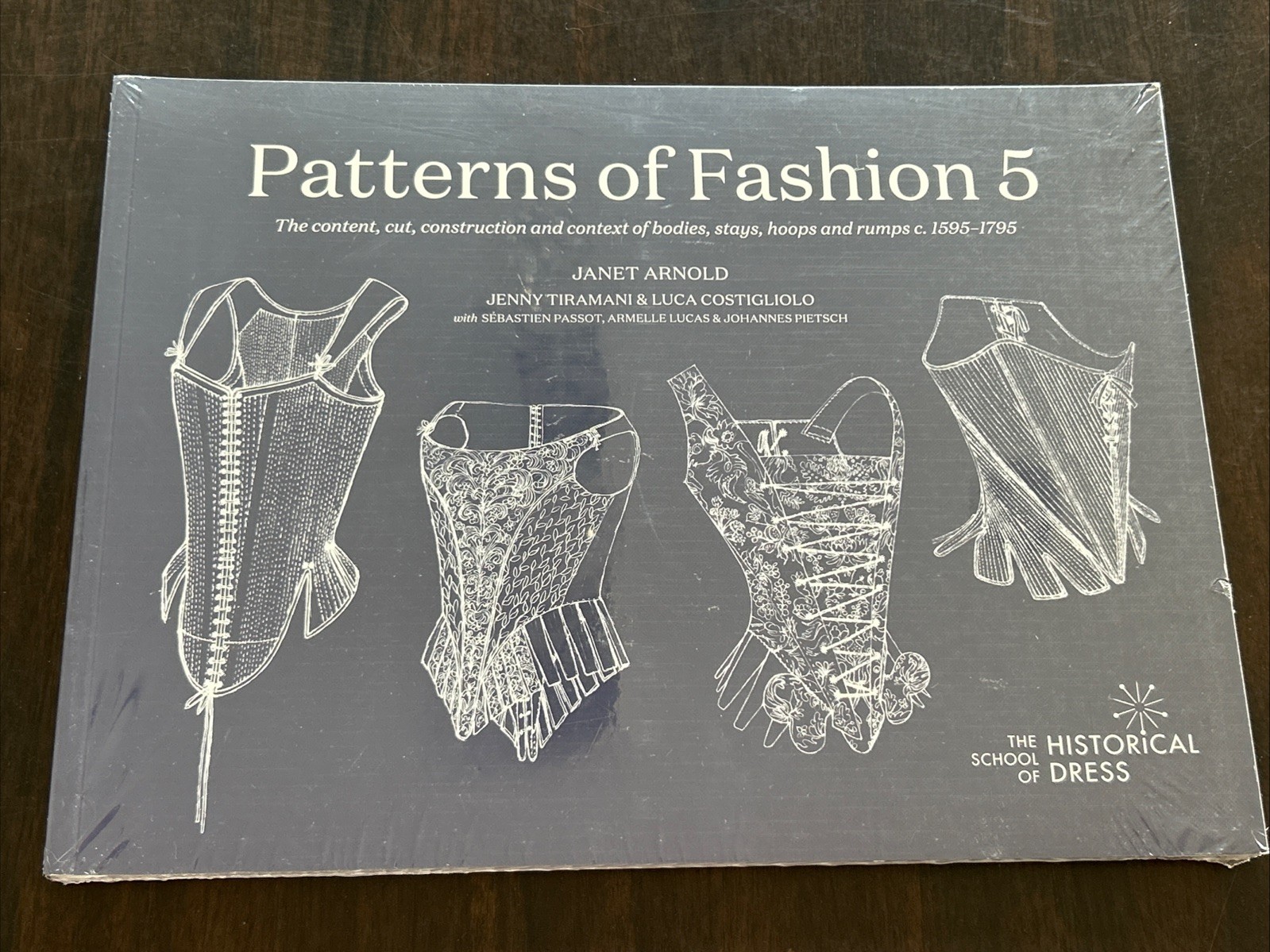 Patterns of Fashion 5 Janet Arnold The Historical School of Dress New Sealed