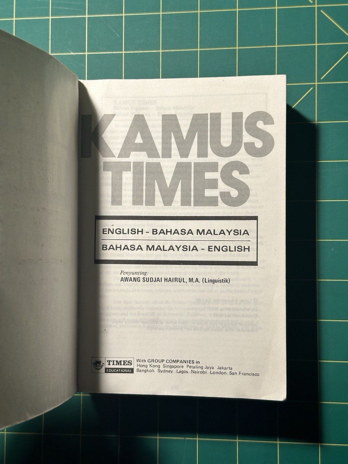 Kamus Times: English – Bahasa Malaysia Dictionary