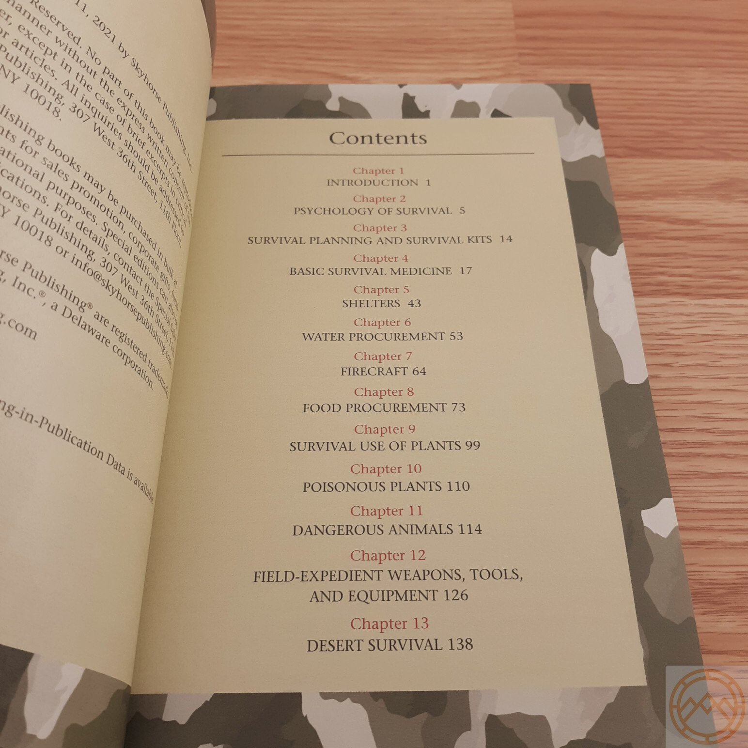 U.S. Survival Manual Book Outdoor Enthusiasts Pictures / Illustrations 428 Pages