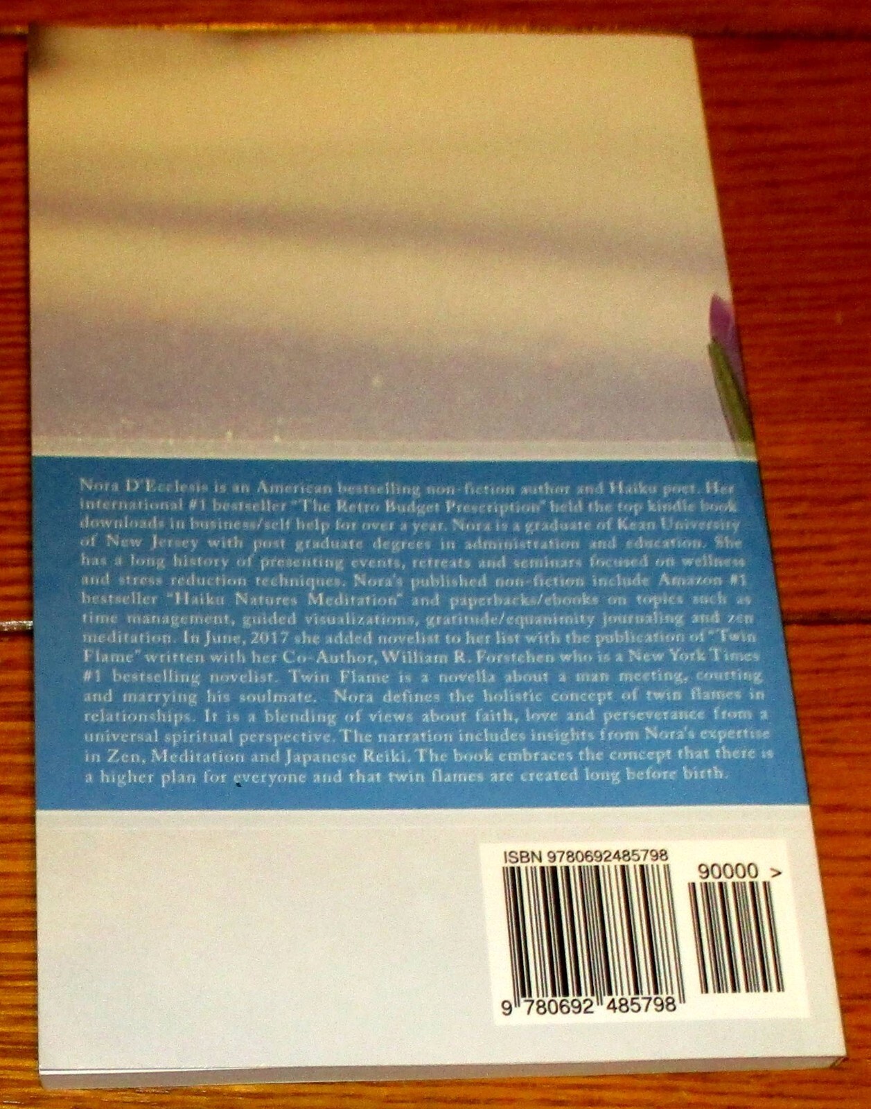 2018 Haiku Natures Meditation by Nora D’Ecclesis SIGNED 123 Pages Softcover