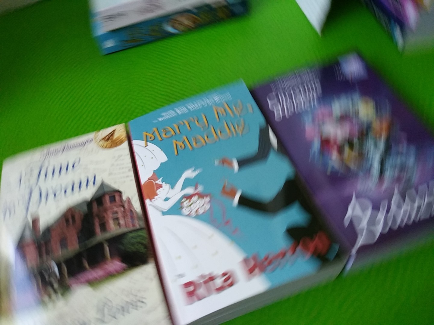 Lot of 25 Contemporary Hot ROMANCE Mixed Paperbacks Fiction Books Lot 3