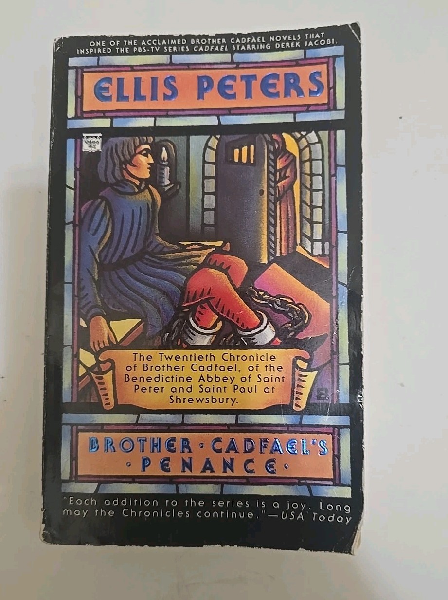 7 Book Lot of Writer Ellis Peters Paperbook Books with „Heretic’s Apprentice“ +