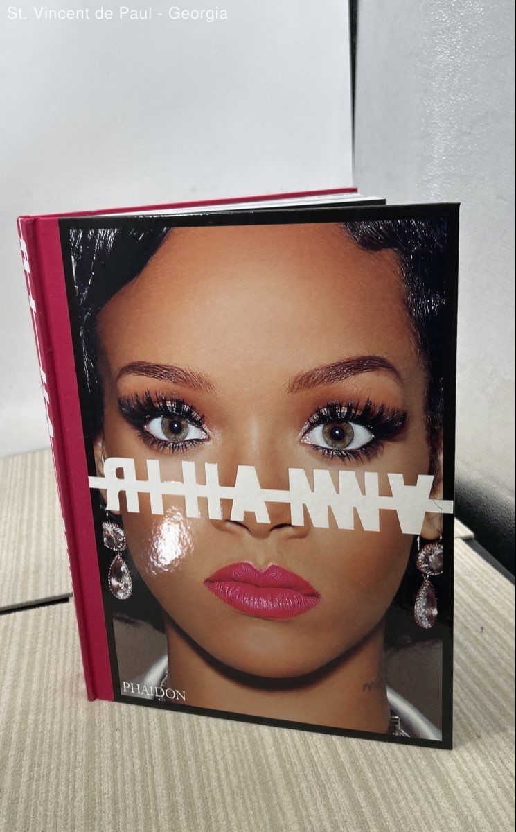 Rihanna by Phaidon Hardcover Photo Book I 504 Pages |Visual Autobiography VGC