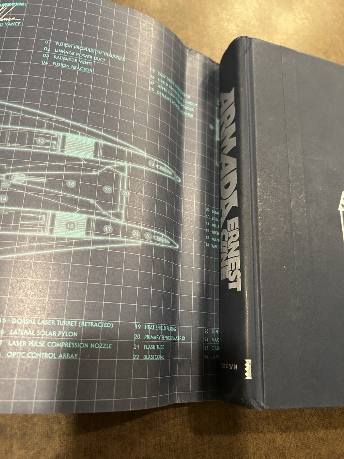 SIGNED!!! Armada by Ernest Cline (2015 Hardcover) 1st edition, 1st print (Auto)