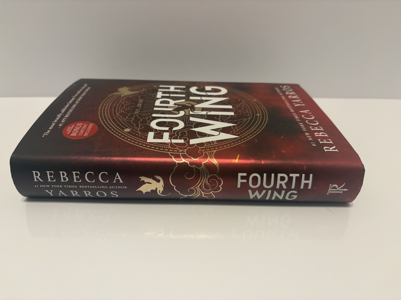Fourth Wing Special Holiday Edition Sprayed Edges Yarros First Ed/First Printing