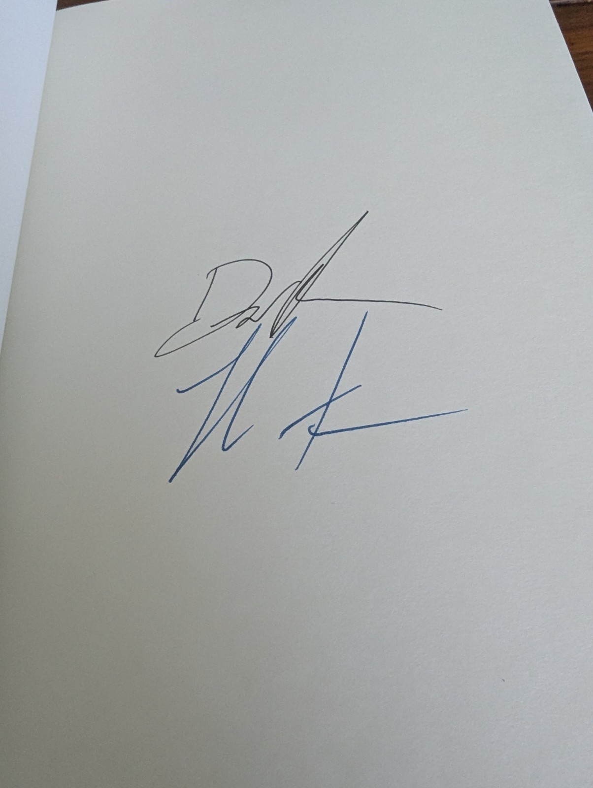 Leviathan Falls by James S. A. Corey Signed