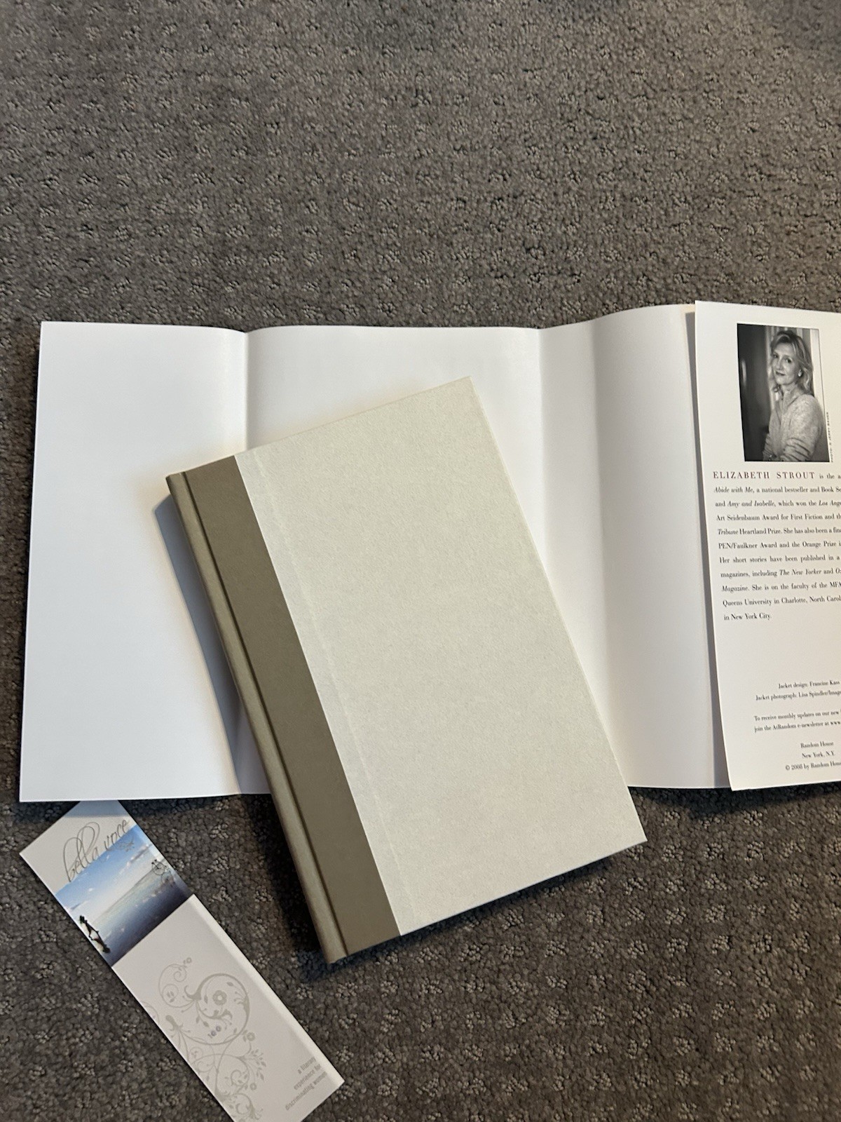 Olive Kitteridge, *SIGNED* by Elizabeth Strout . 2008. HCDJ Like New