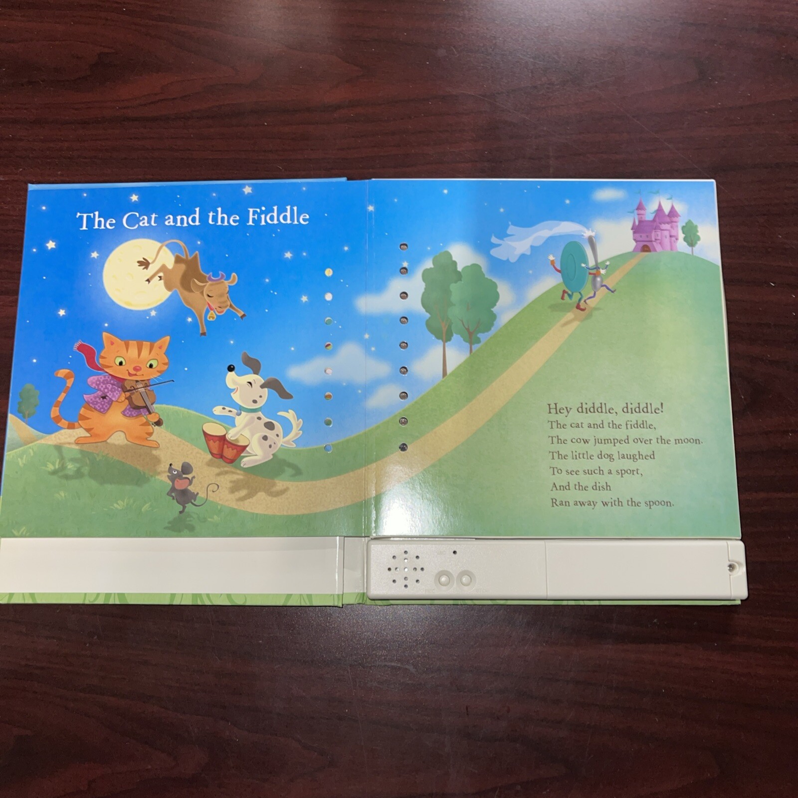 Hey Diddle Diddle nursery rhymes Hallmark Recordable Storybook WORKING