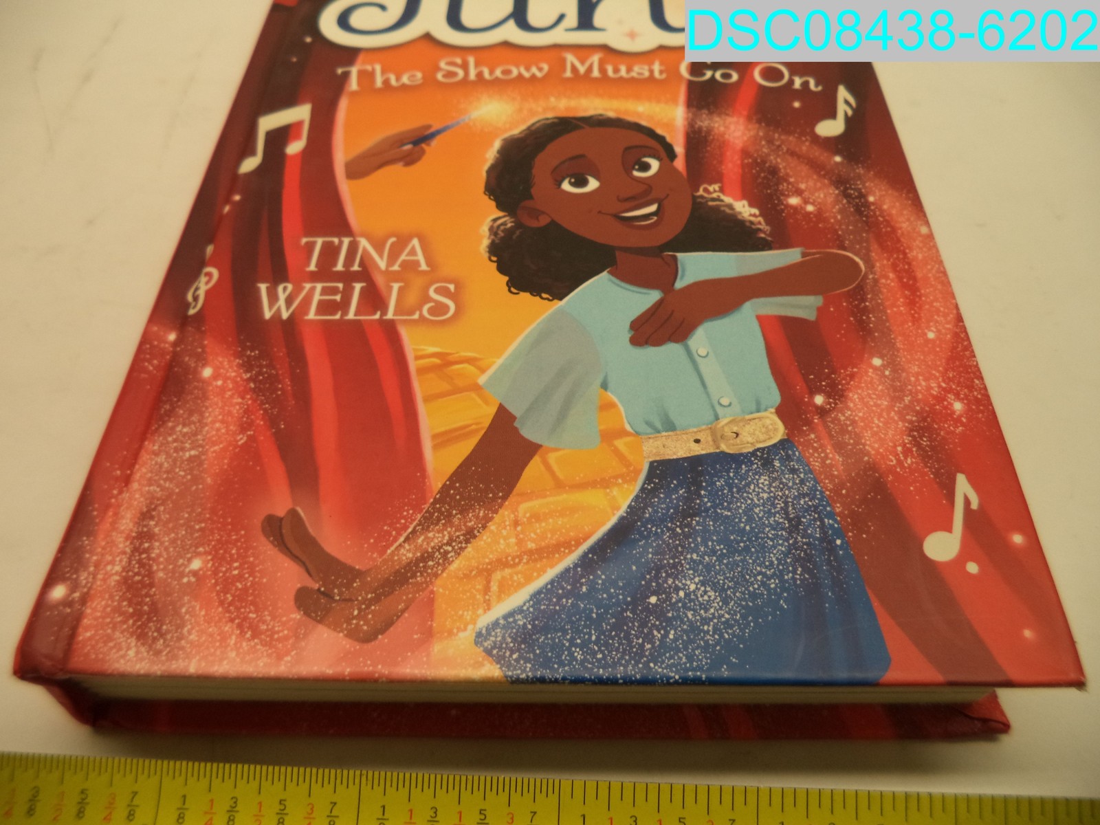 Honest June: The Show Must Go On Hardcover 9780593379271