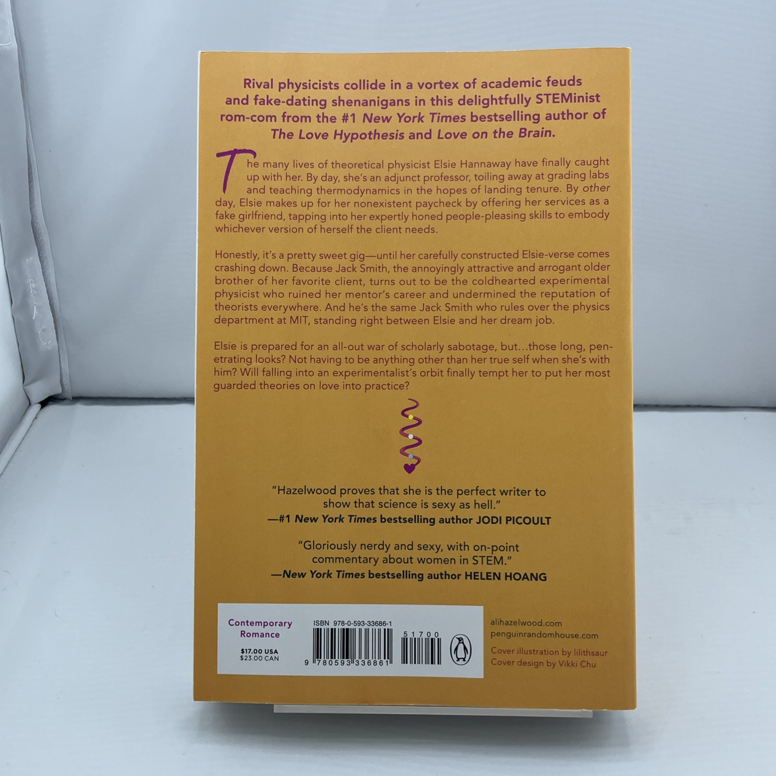 SIGNED by Ali Hazelwood 5-Book Bundle. Love Hypothesis, Love on the Brain & more