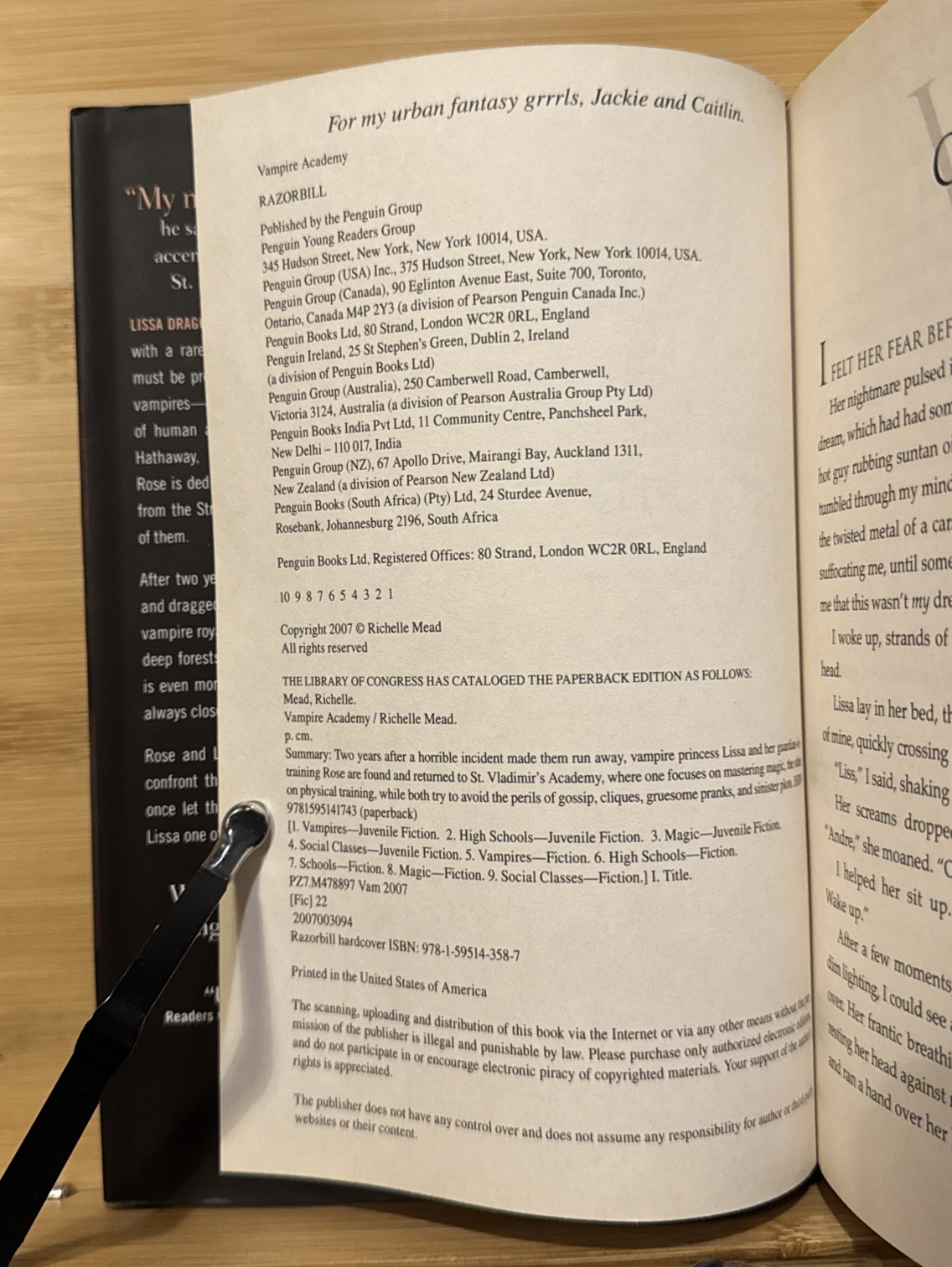 Vampire Academy Signature Edition – Richelle Mead (2007, Hardcover) 1st Print