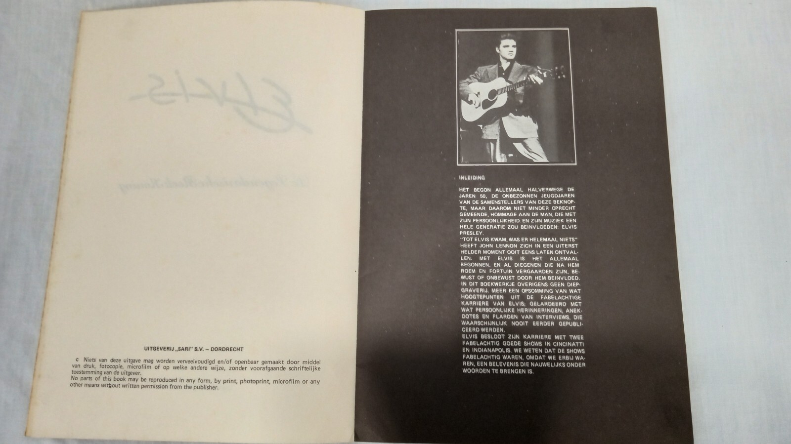 Elvis Presley Vintage 1980′ S DUTCH BOOK 64 pages