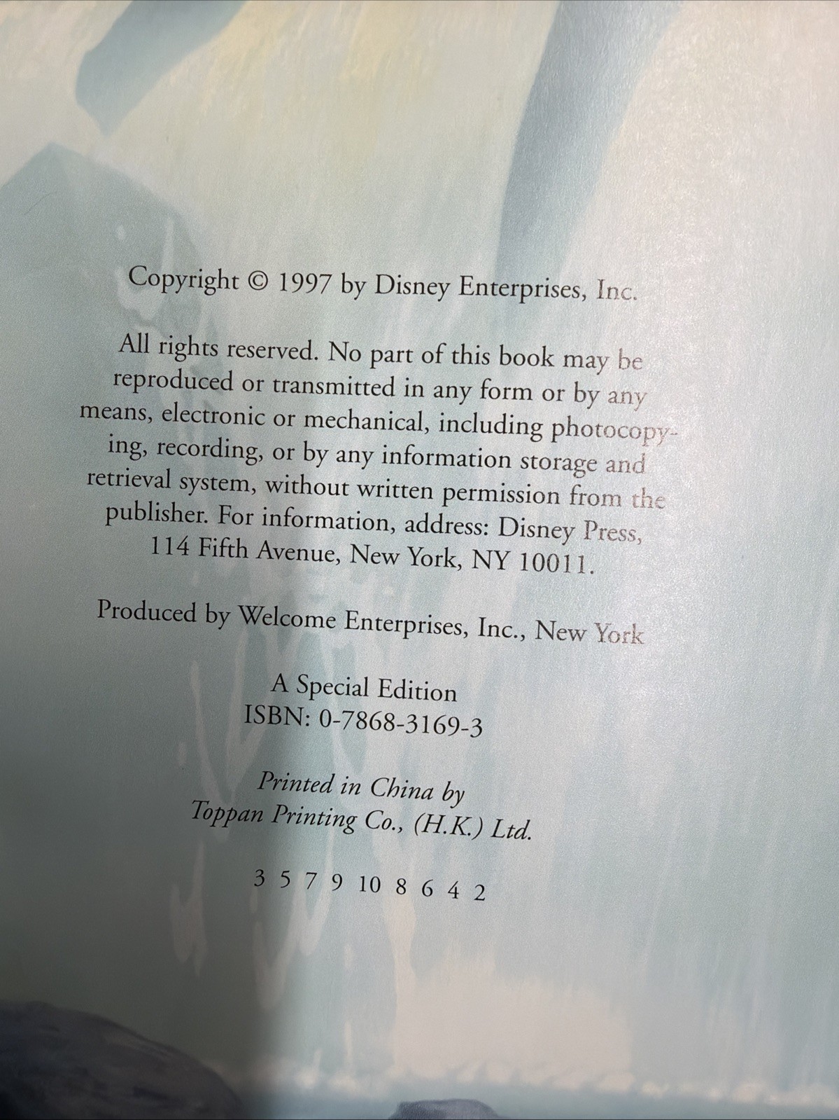 DISNEY’S TREASURY OF CHILDREN’S CLASSICS Hardcover Special Edition 1997 Illustra