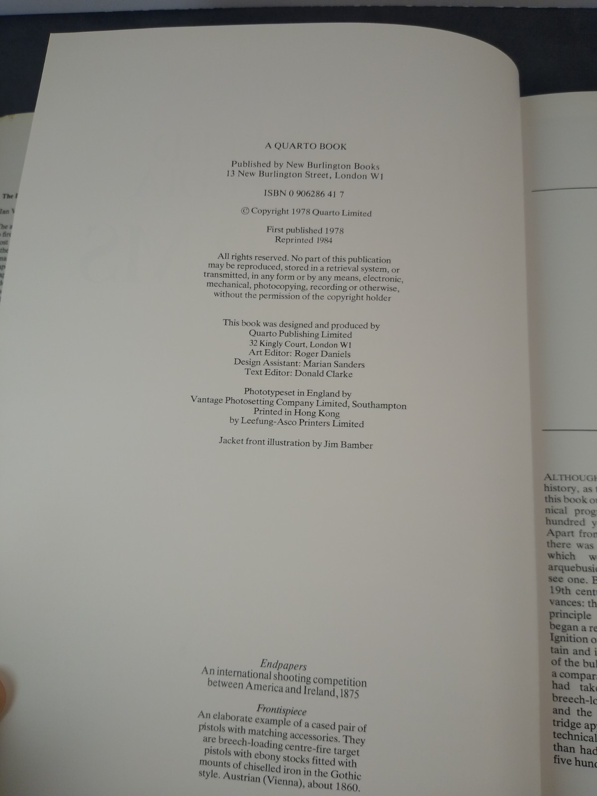 Signed Copy of The Illustrated Encyclopedia of FIREARMS by Ian V. Hogg 1984 RP