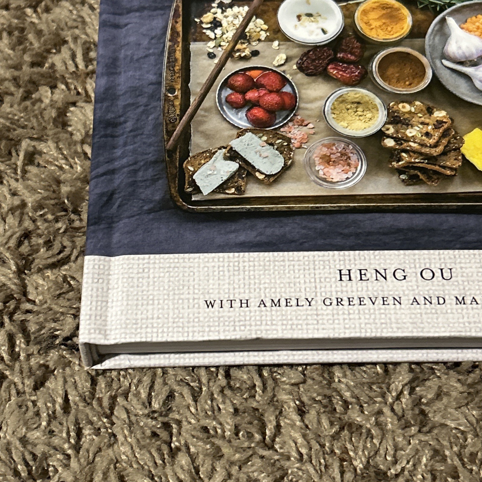 The First Forty Days: The Essential Art of Nourishing the New Mother