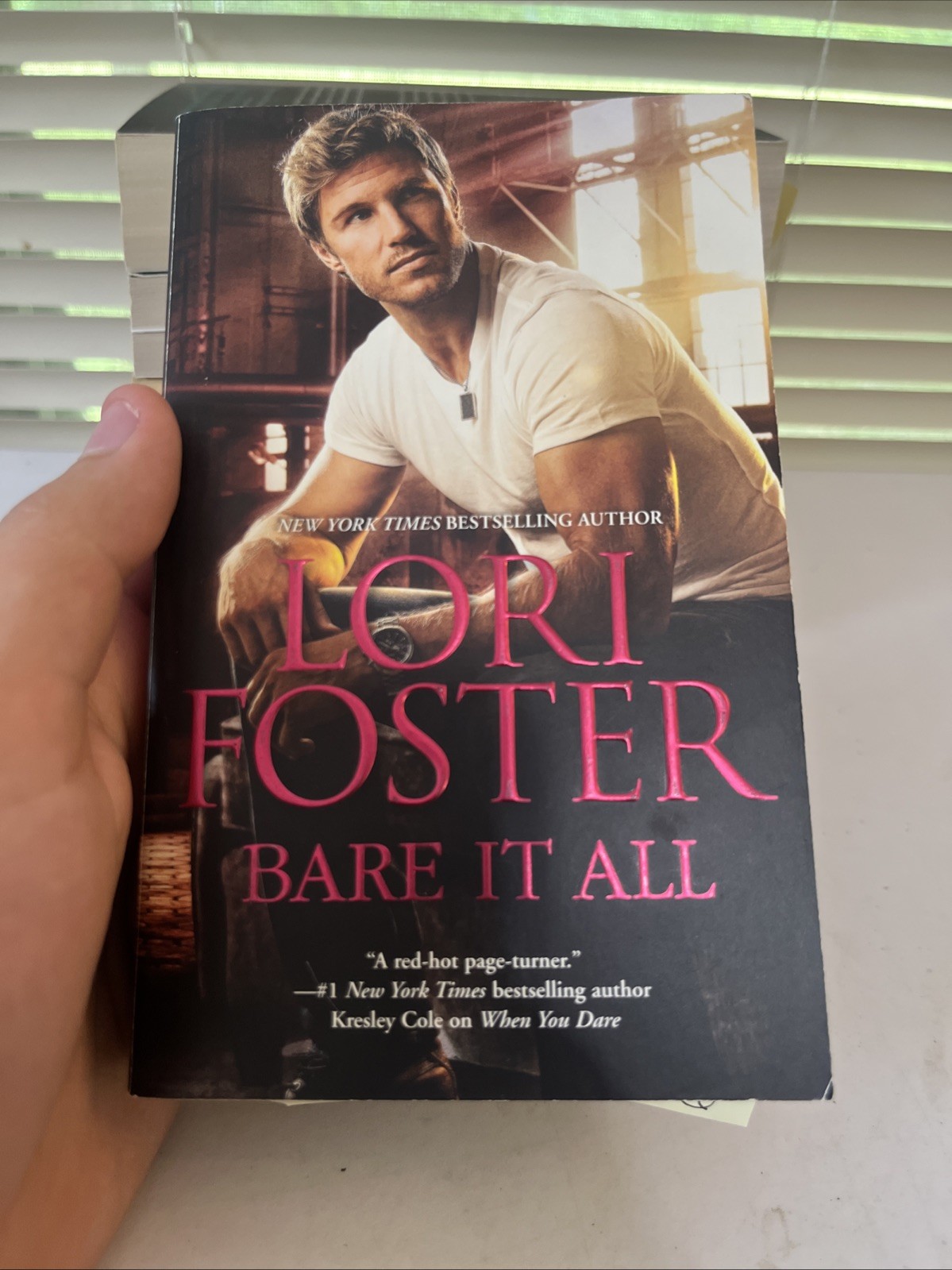 Lot of 10 – Lori Foster – Romance – Free Shipping