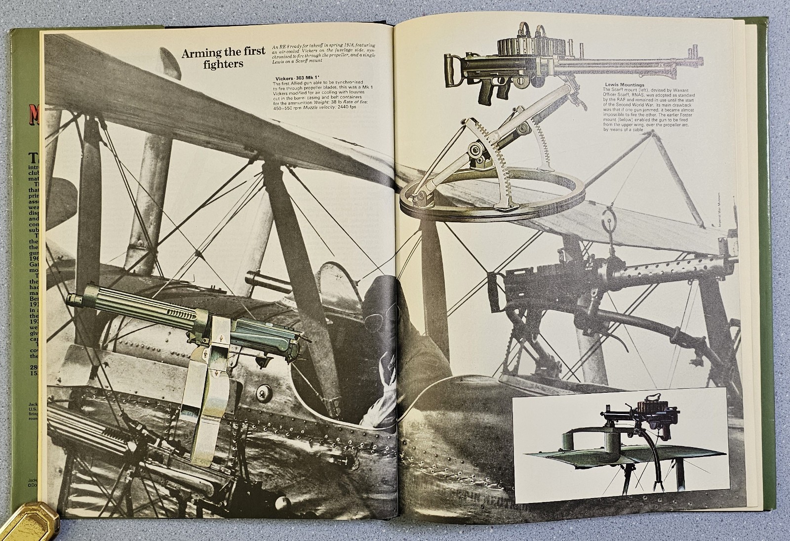The Complete Machine-Gun: 1885 to the Present Ian V. Hogg HC 1979 Exeter Books