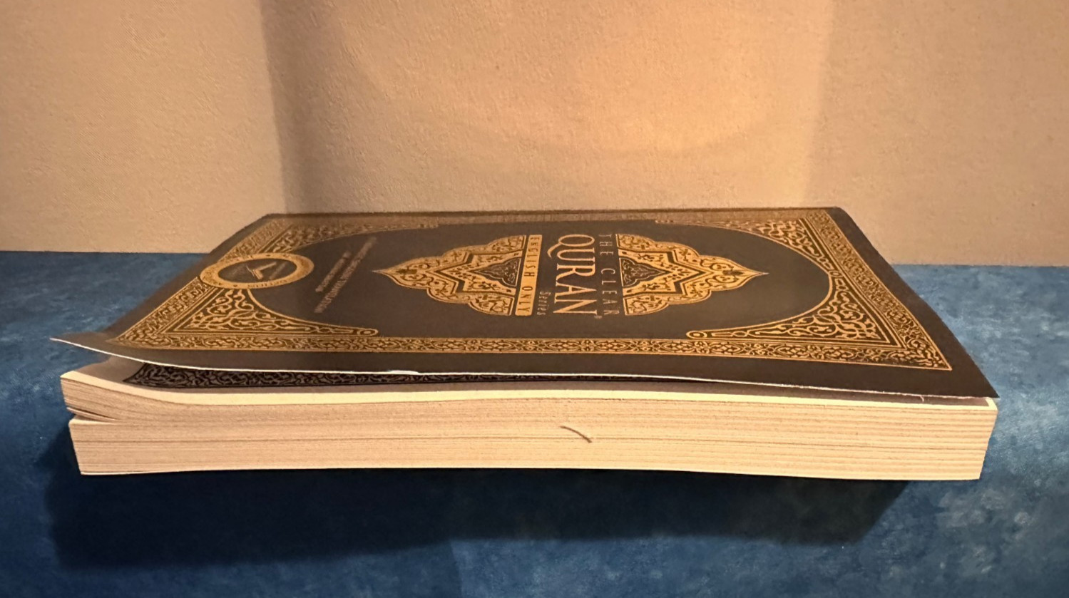 The Clear Quran: A Thematic English Translation (Paperback, 5.8″ x 8.4″)