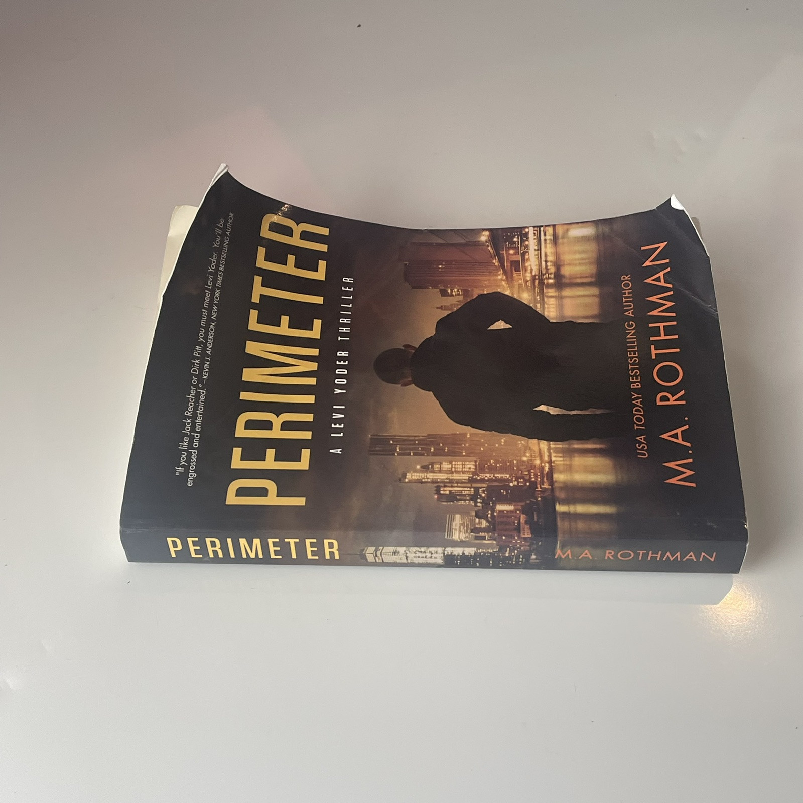 Perimeter (A Levi Yoder Thriller), Rothman, M.A., 9781983357213