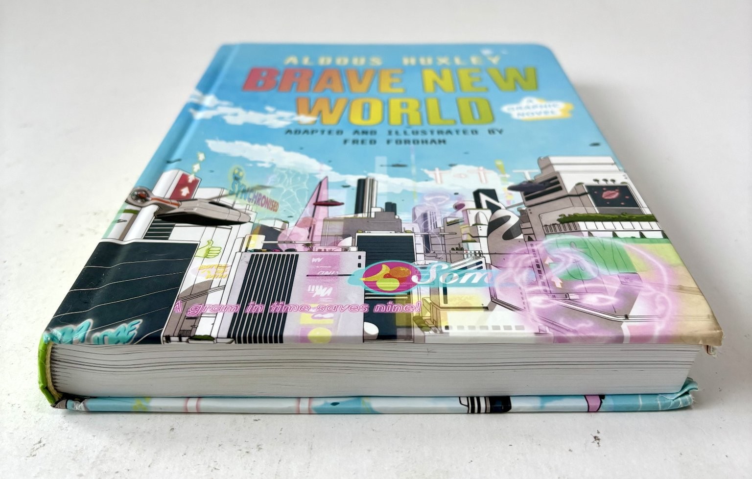 Brave New World Aldous Huxley 2022 First Edition Graphic Novel HarperCollins