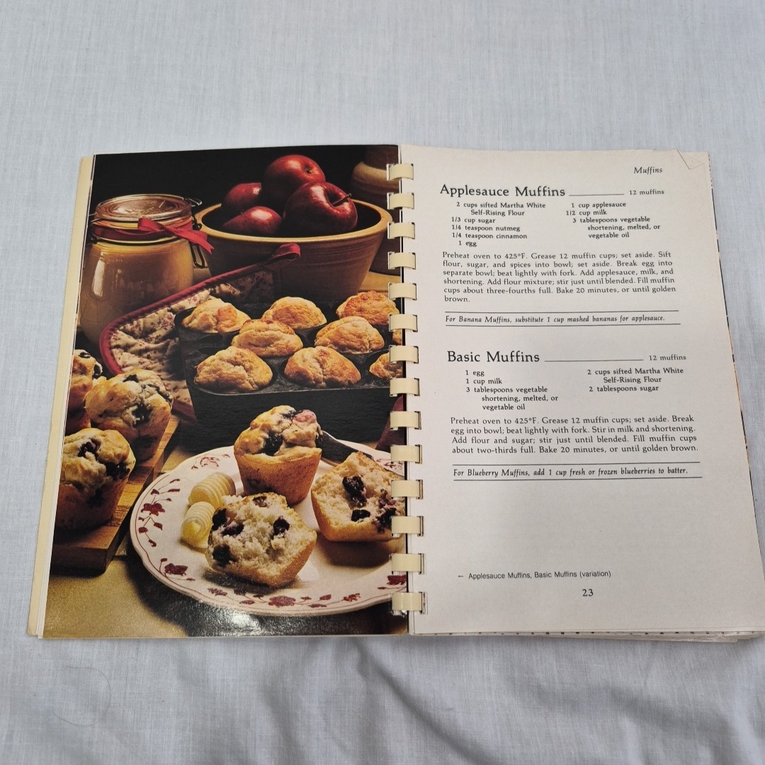 Martha White Southern Baking Book, Spiral Bound , Vintage 1983, 6″ X 8.5″