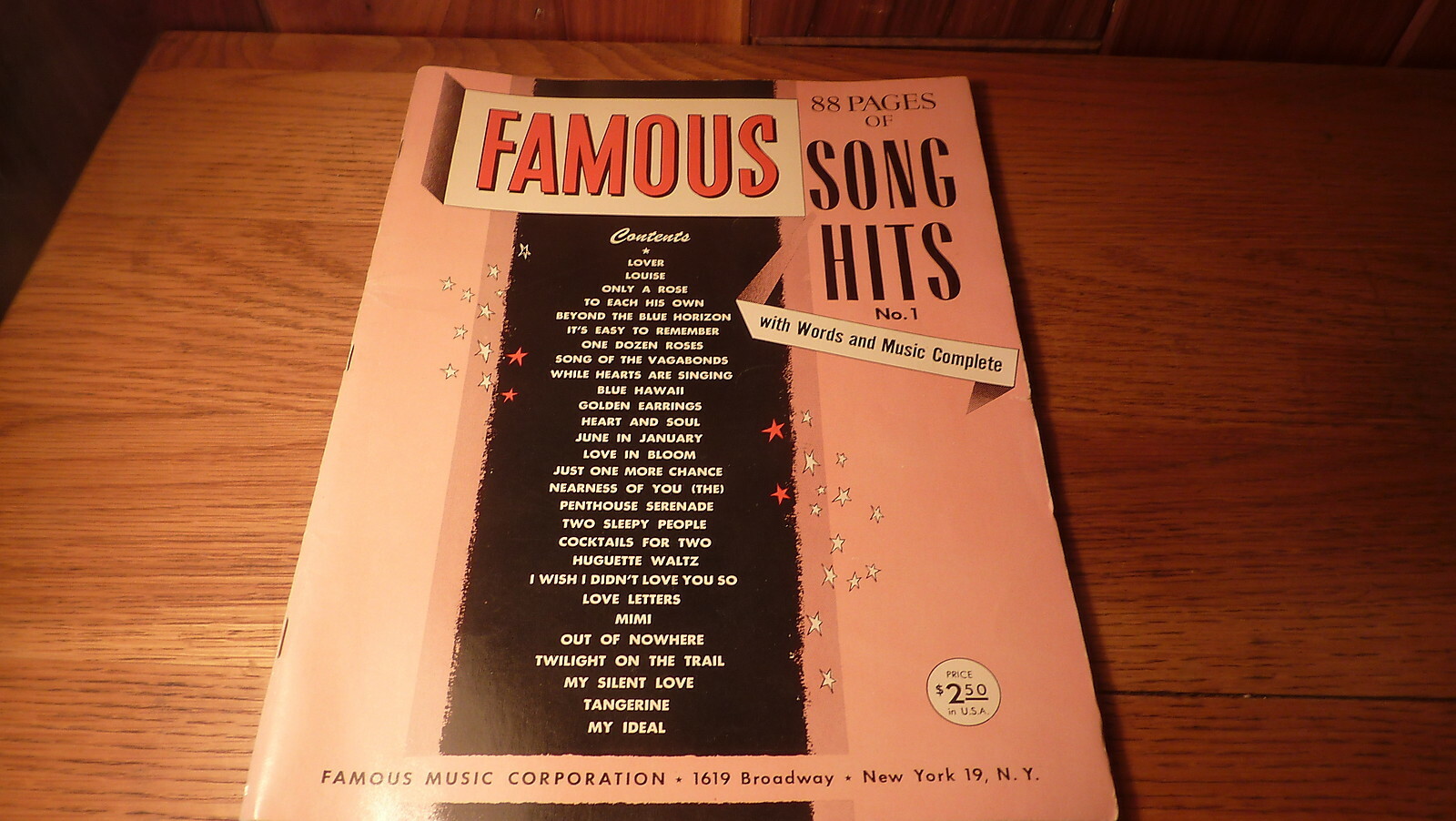 VINTAGE 1954 88 PAGES OF FAMOUS SONG HITS NO. 1 – WORDS & PIANO MUSIC – GREAT !!