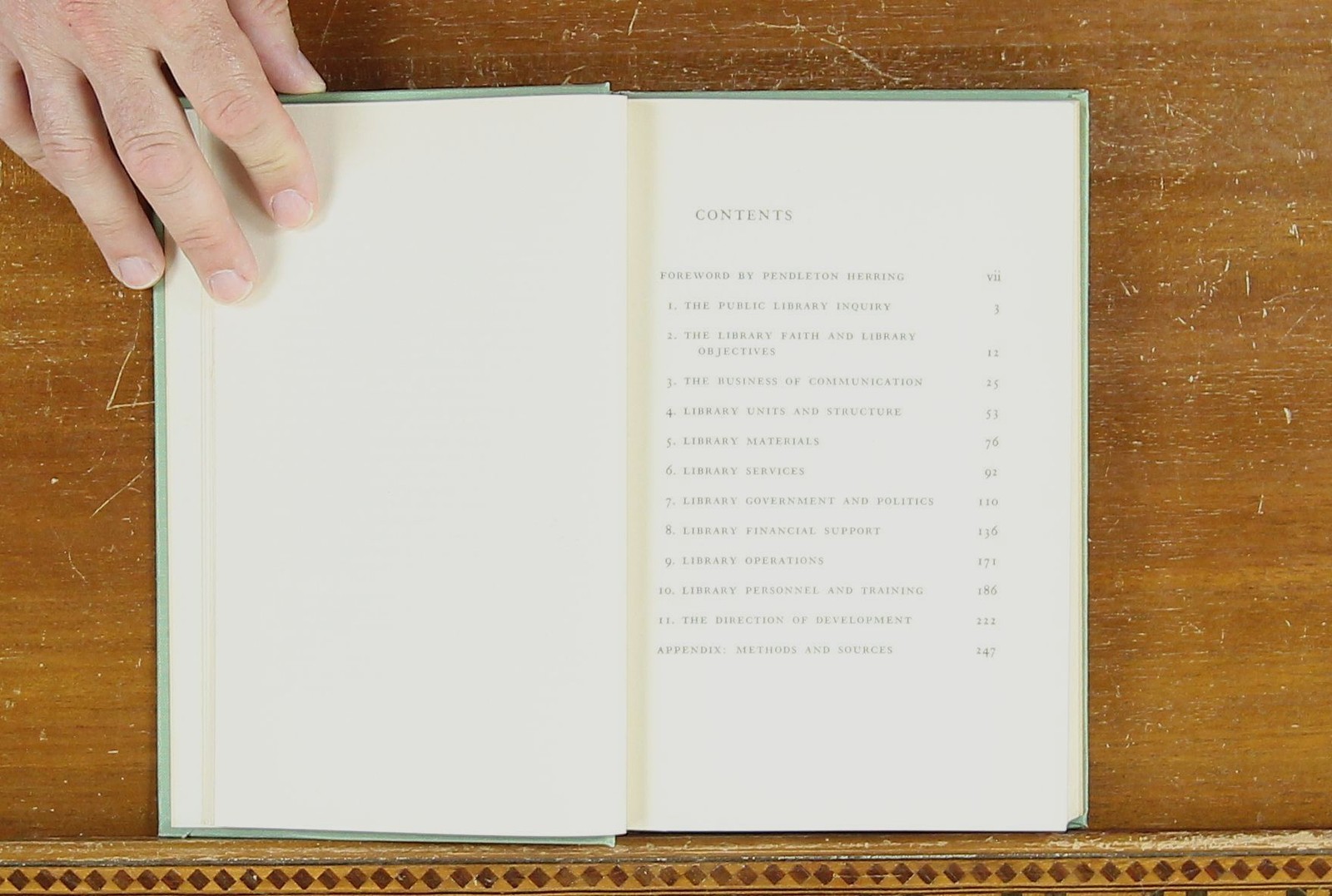 Robert Leigh The Public Library in the United States – General Report of Inquiry