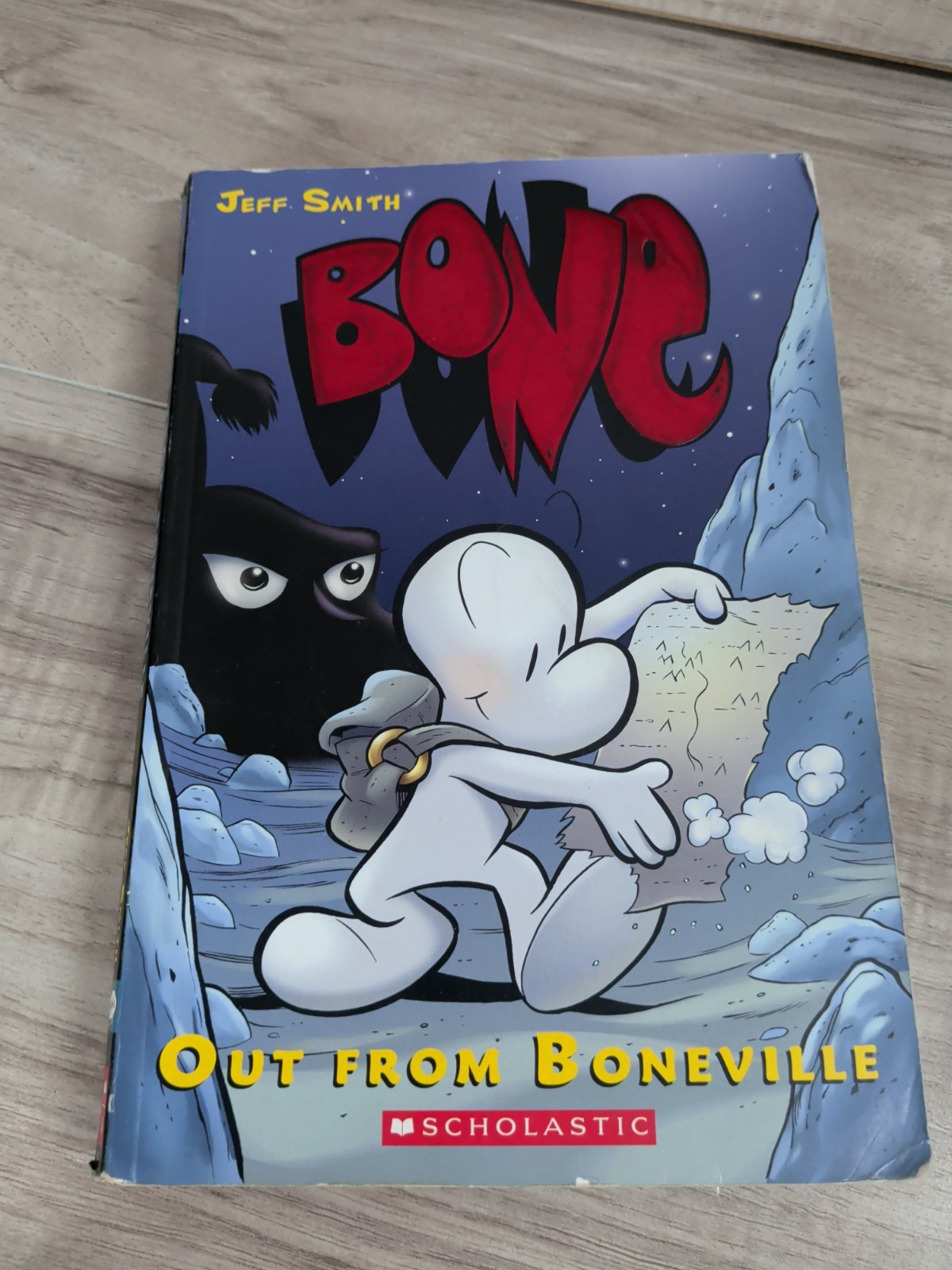 Lot of 10 BONE Graphic Novel Series by Jeff Smith Complete 1-8 & Rose Handbook