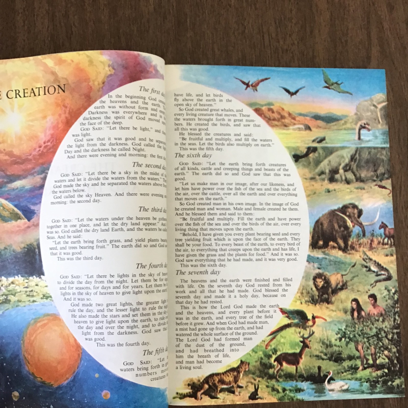 THE CHILDRENS BIBLE Golden Press Vintage 1965 Illustrated Hardcover Inscription