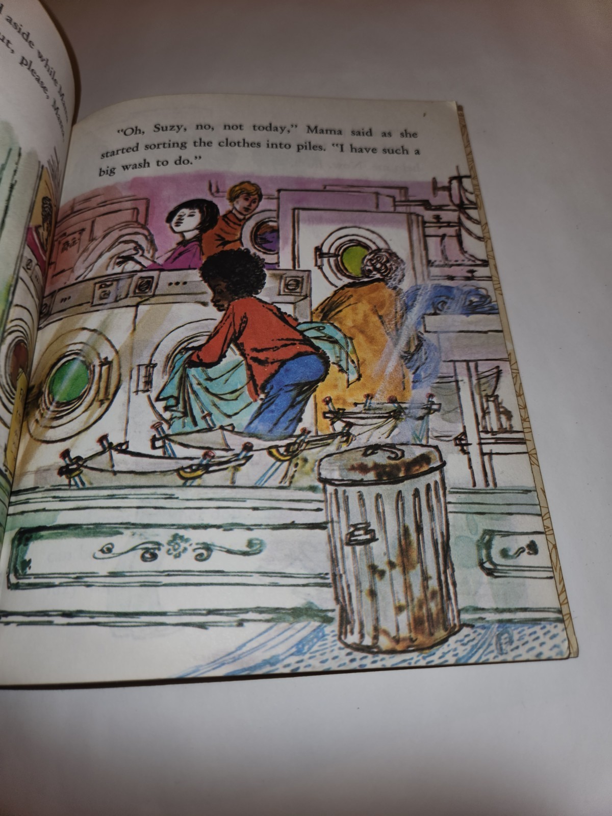 Little Golden Book – The Big Enough Helper 1978