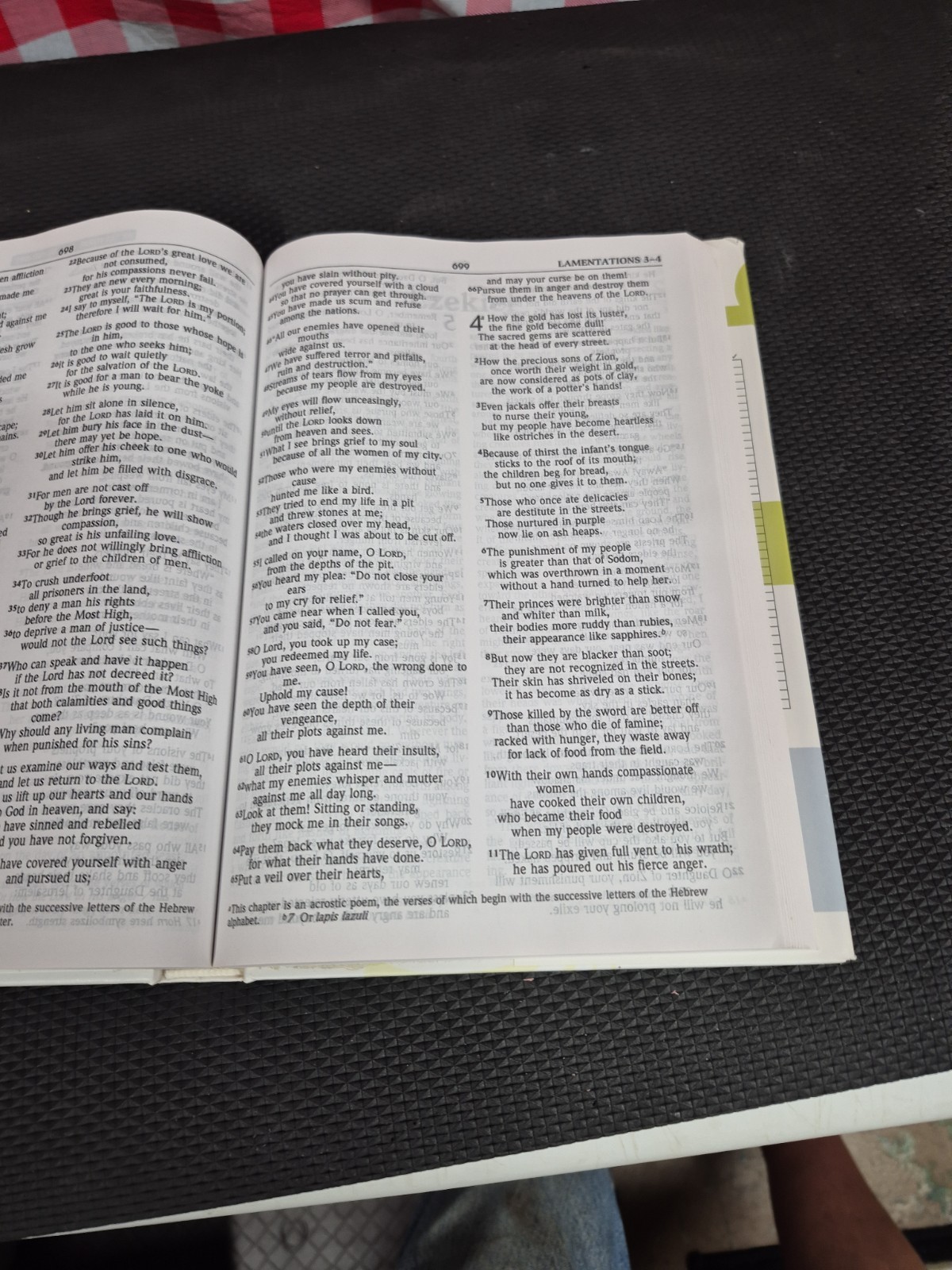 The Bible in 90 Days: Cover-to-Cover in 12 Pages a Day (NIV) / 2005 Hardcover