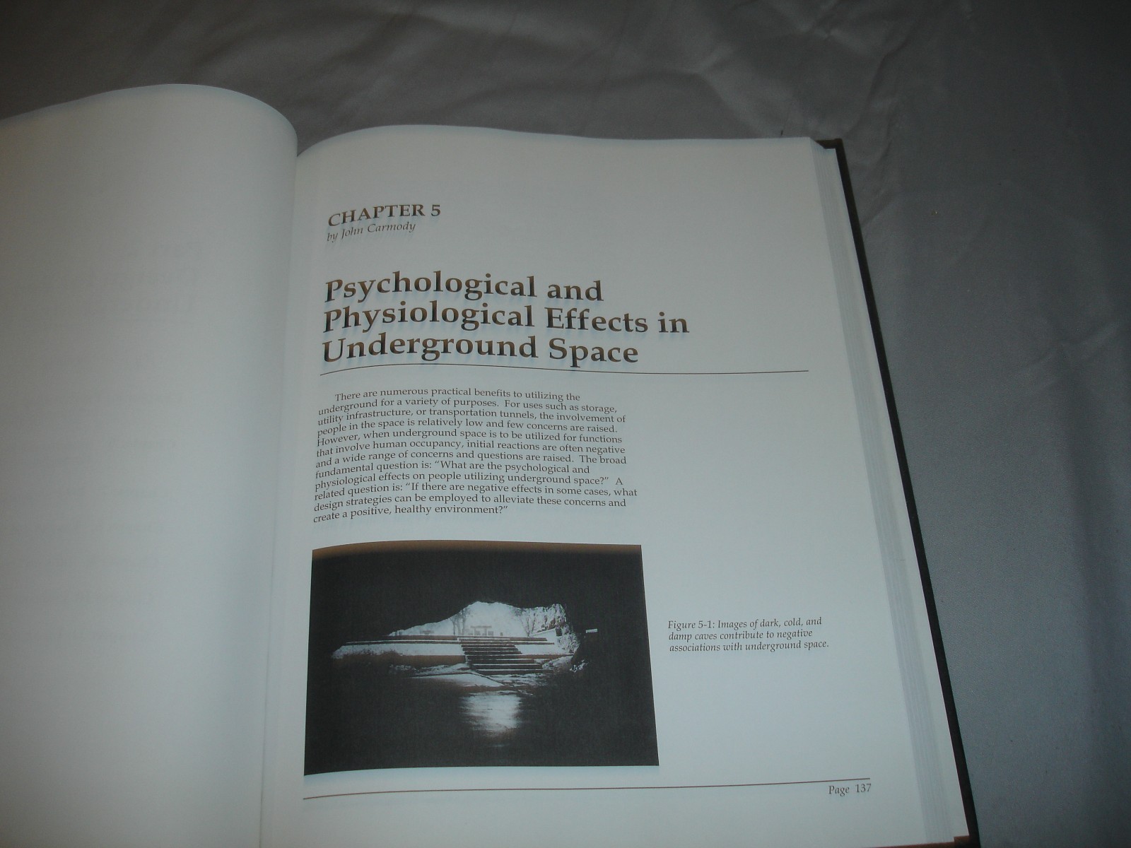 1993 Underground Space Design: A Guide to Subsurface Utilization and Design…