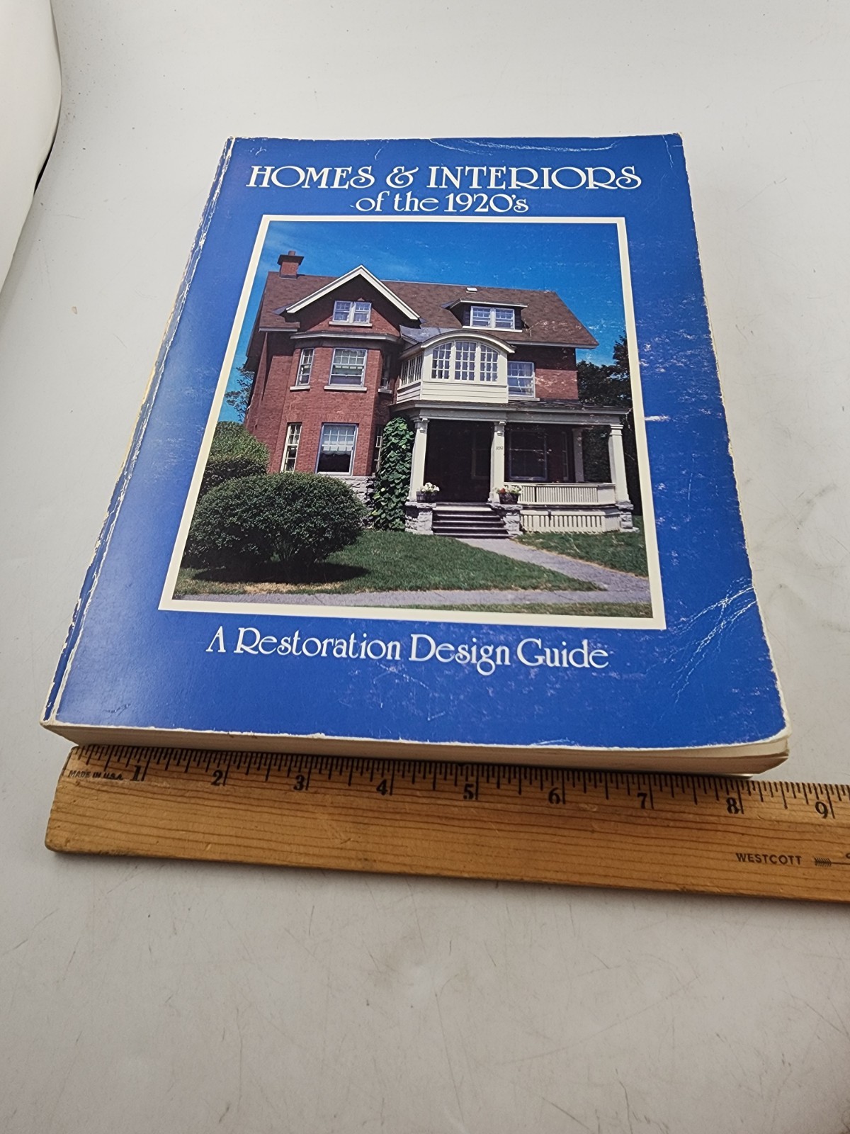 Homes and Interiors Of The 1920’s A Restoration Design Guide 1987 Paperback Vtg