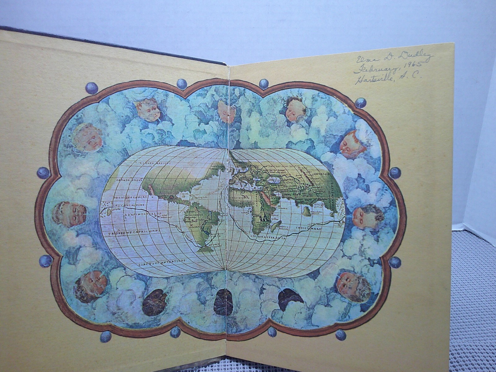 The New World: Vol 1 of the American Heritage; Dell Publishing; 1963 ILLUSTRATED