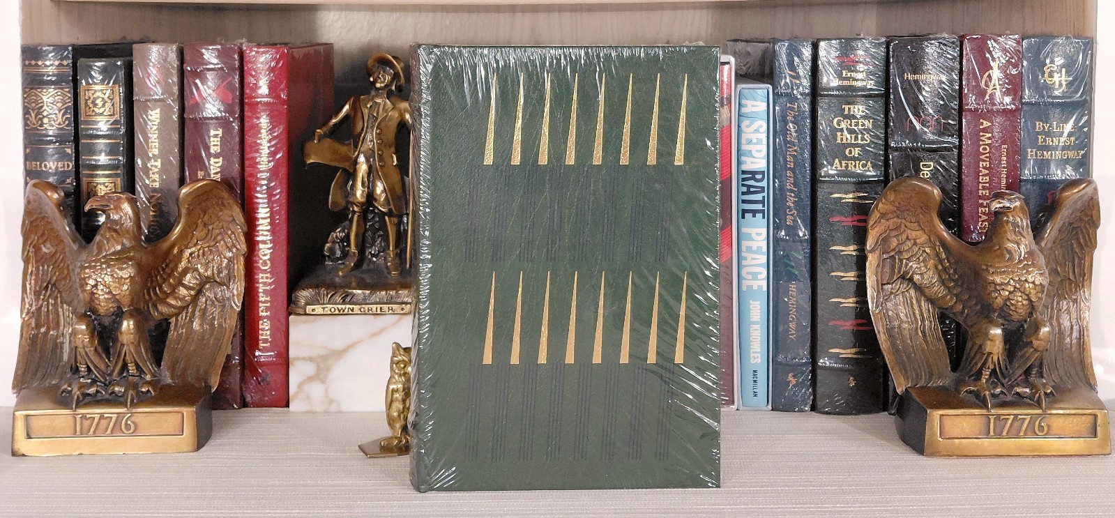 A FAREWELL TO ARMS BY ERNEST HEMINGWAY THE EASTON PRESS BRAND NEW SEALED