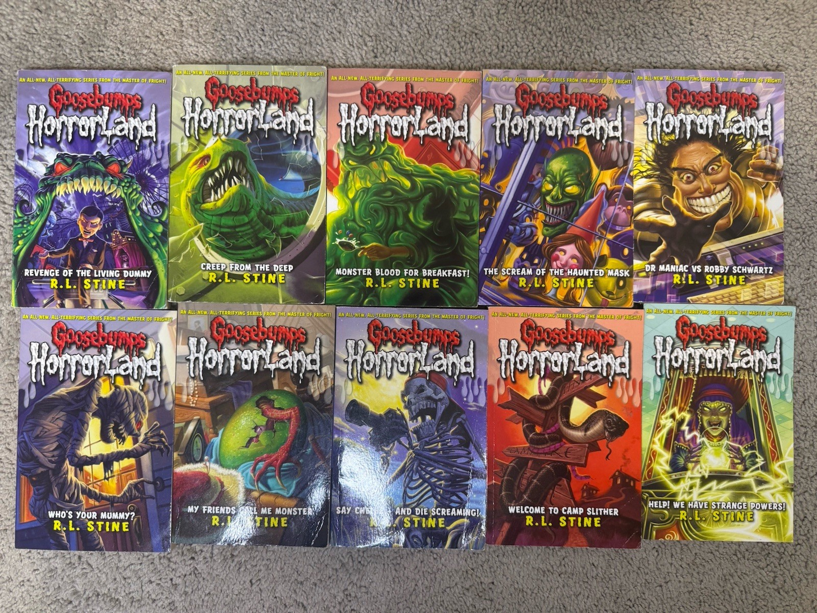 Scholastic RL Stine Goosebumps HorrorLand Thrilling & Frightening 10 Book Series