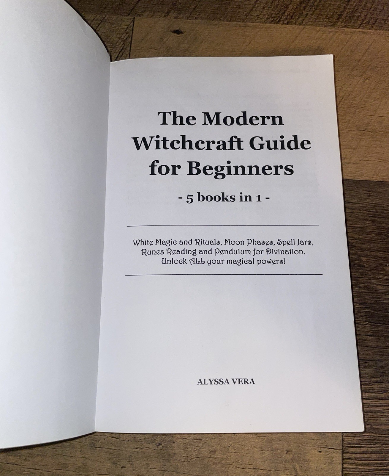 Modern Witchcraft Guide for Beginners 5 Books in 1 Alyssa Vera Paperback 2022