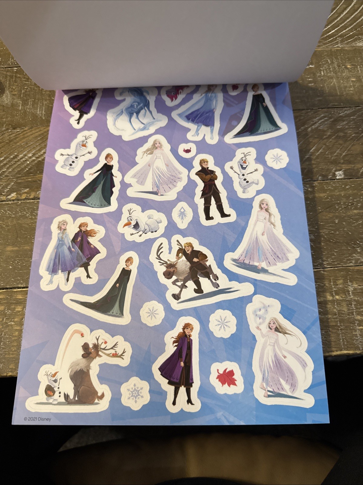 Disney Frozen Create-A-Scene Sticker Activity Pad Over 230 Stickers!