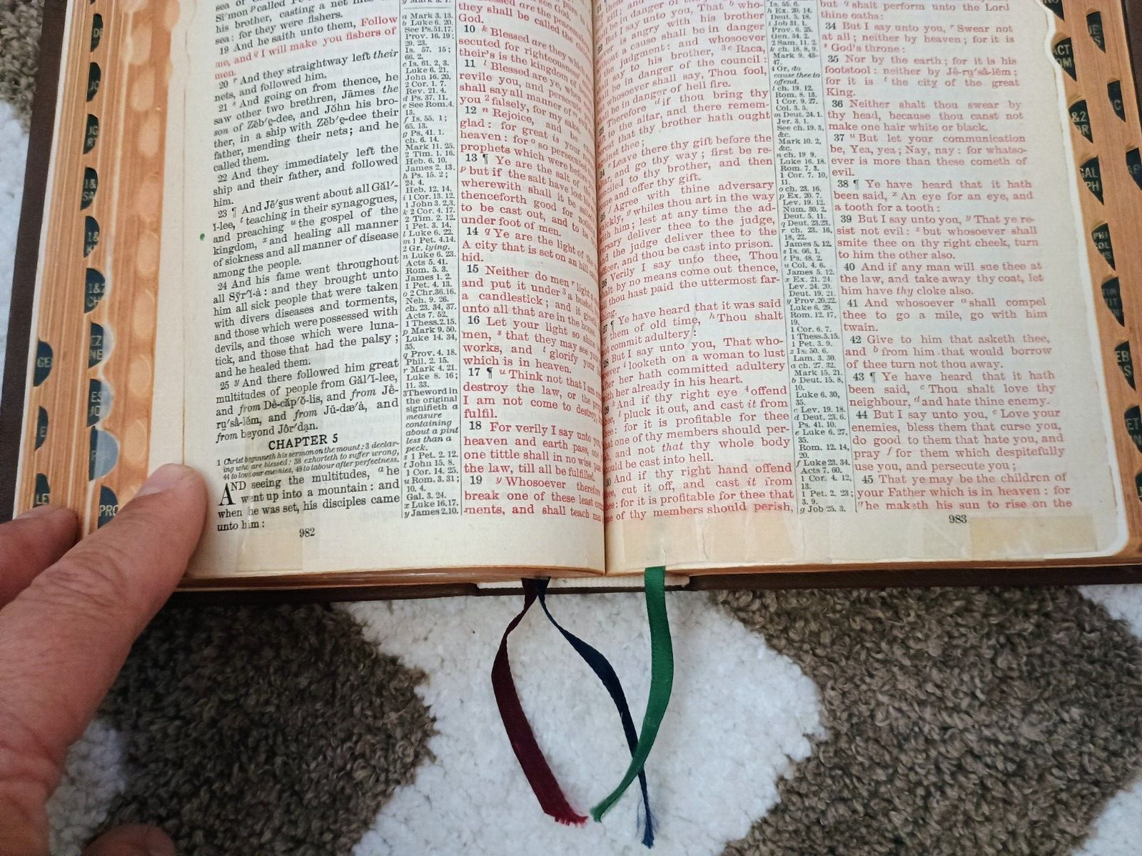 HOLY BIBLE King James KJV National Bible Press Brown THUMB INDEX Words In Red
