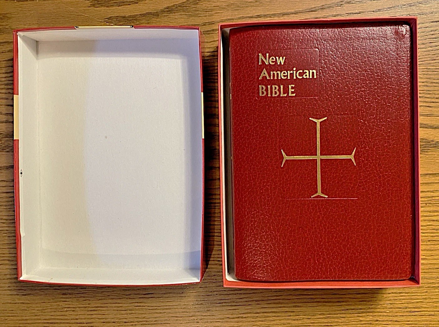 Saint Joseph Edition of the New American Bible NEW in Box Large Type Illustrated