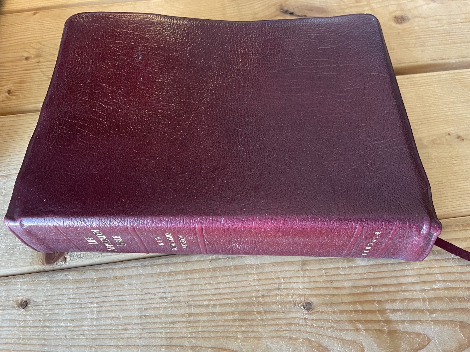 Tyndale KJV Life Application Study Bible Genuine Leather Edge Lined Maroon