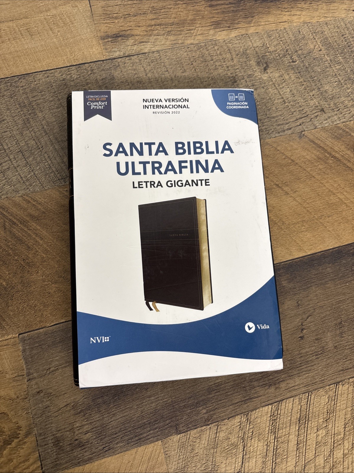 NVI, Santa Biblia, Revisión 2022, Ultrafina, Letra Gigante, Leathersoft, Negro,