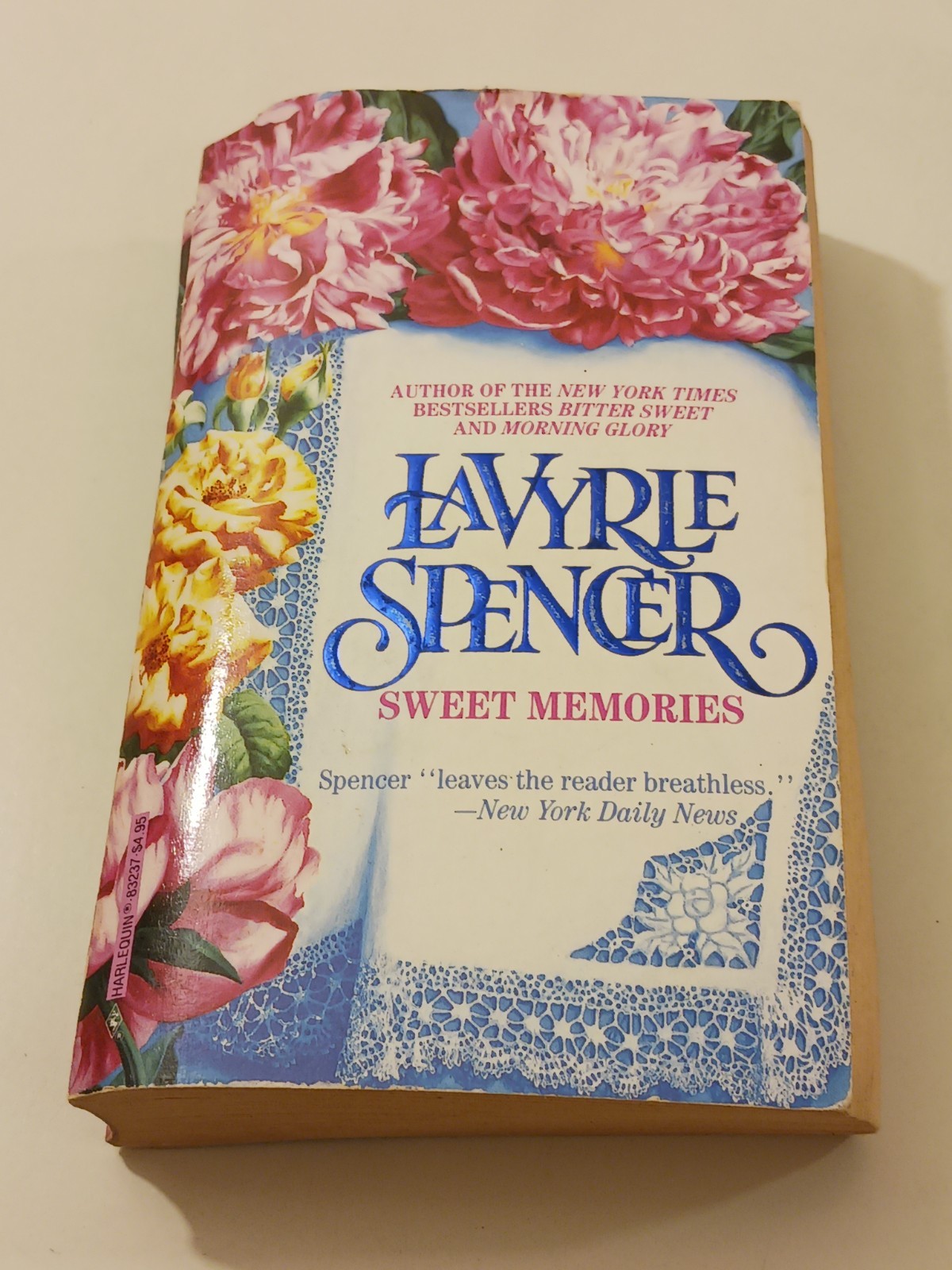 Sweet Memories LaVyrle Spencer Paperback Romance Novel Vintage 1993 Love Story