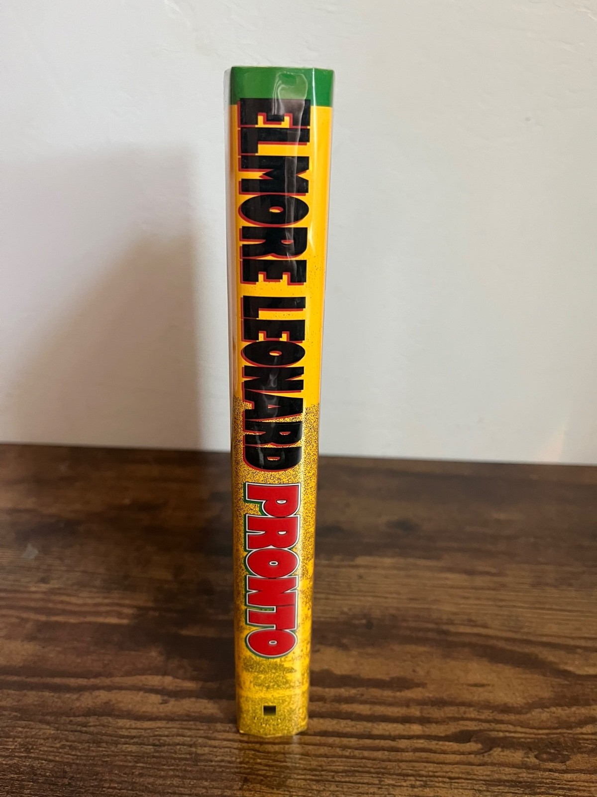 PRONTO by Elmore Leonard – 1993 1st Edition / 1st Print HCDJ
