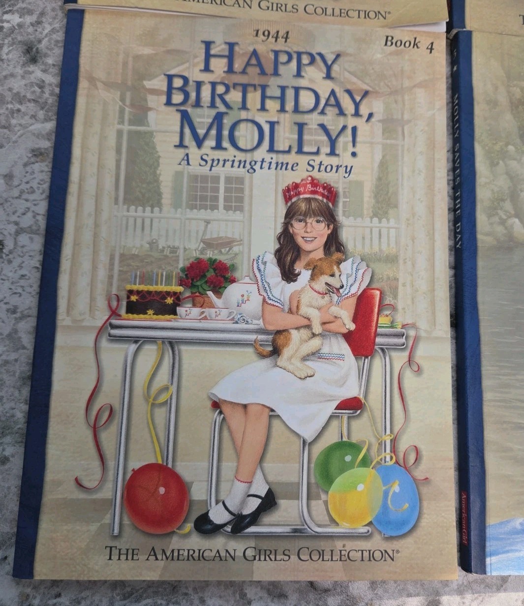 Molly 1944 – American Girl Collection Box Set Books 1- 6 *READ Description*